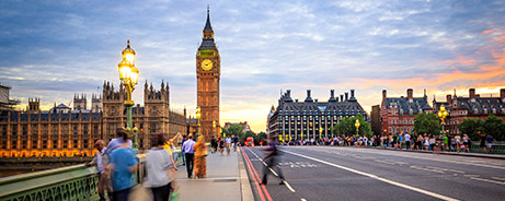 Atardecer sobre el Palacio de Westminster y el Big Ben